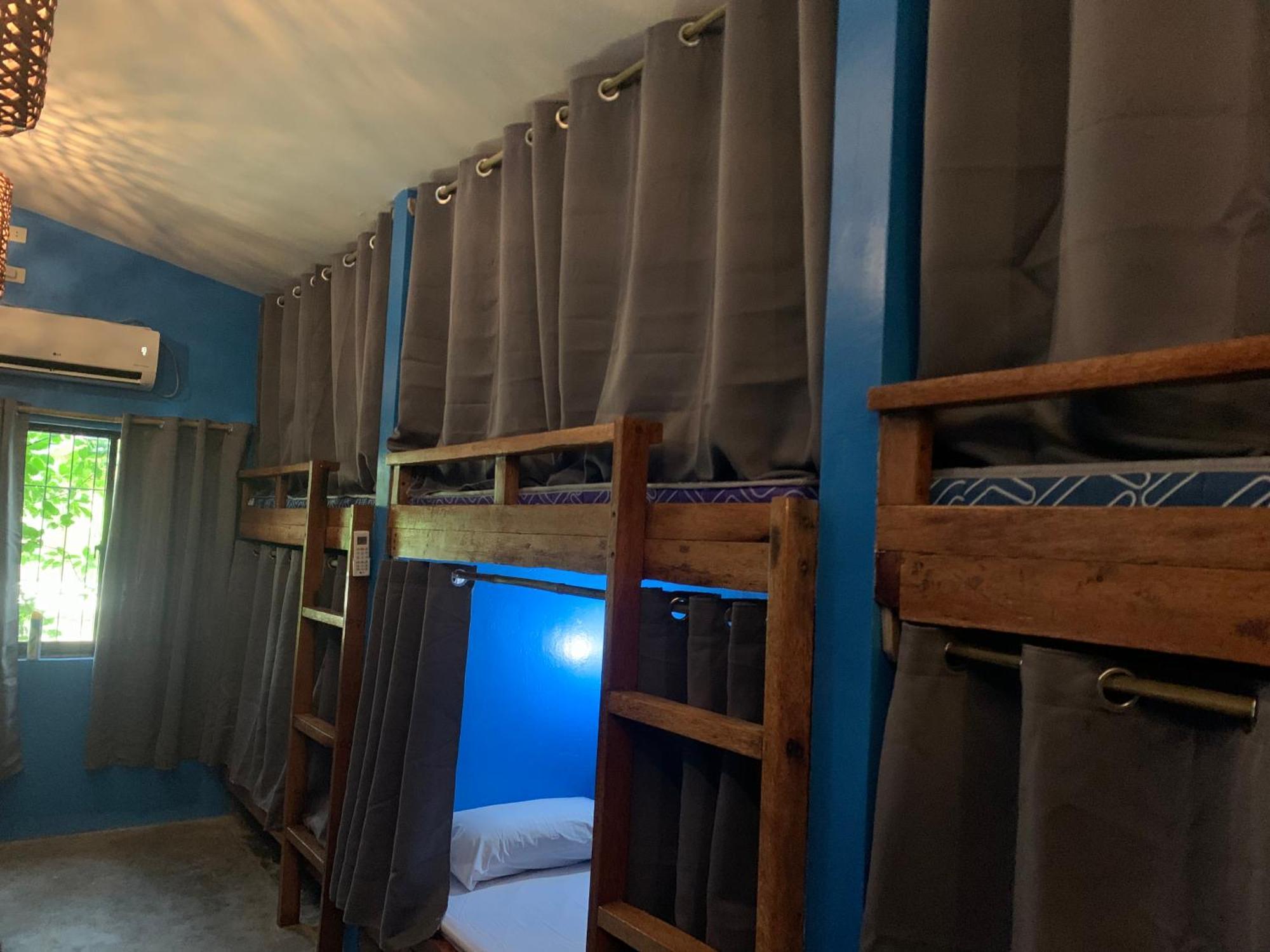 Jaydy Hostel General Luna  Εξωτερικό φωτογραφία