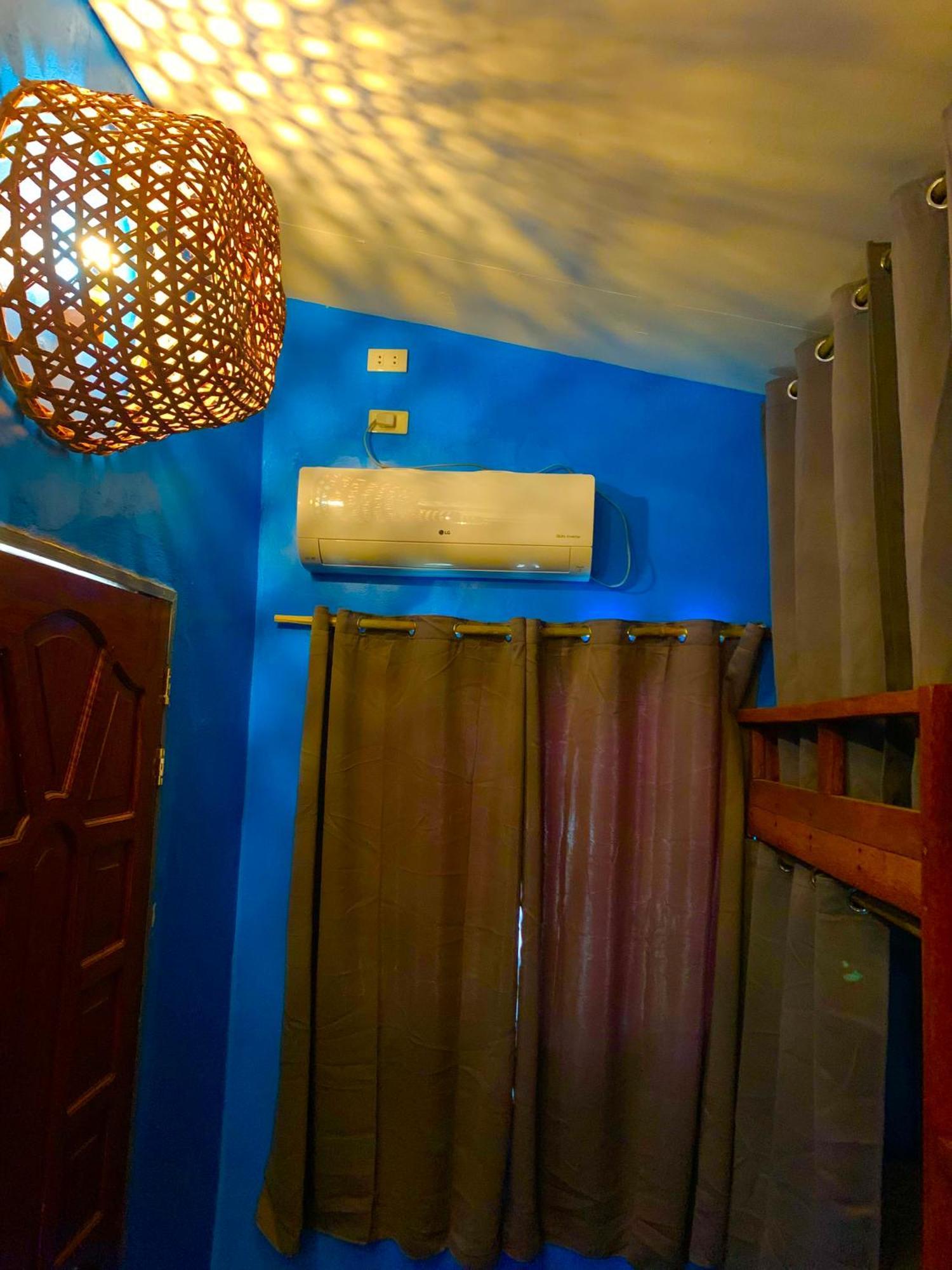 Jaydy Hostel General Luna  Εξωτερικό φωτογραφία